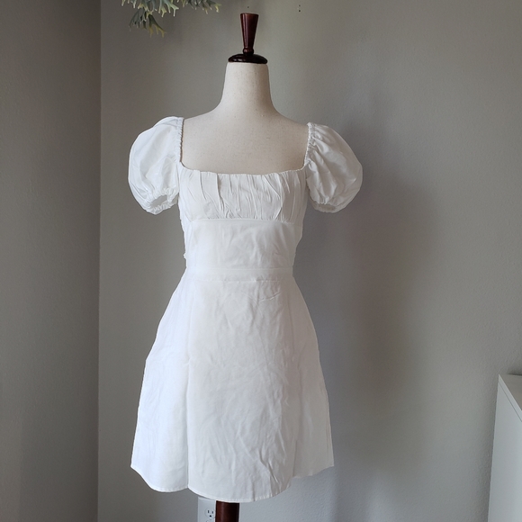 White Puff Sleeve Square Neck Lace Up Back A-line Mini Dress - Picture 3 of 9